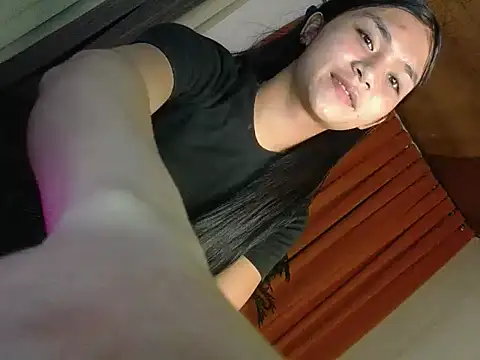 Snapshot of sweet_athena chatting on March 19, 2026, 7:36 pm sweet athena online show from March 19, 2026, 7:36 pm