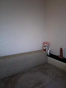 MissOyee online show from September 24, 2025, 6:58 pm