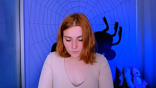 casey meow  online show from November 3, 2025, 9:57 am