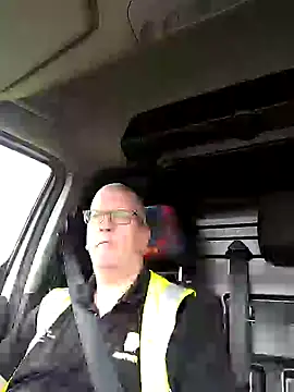 Snapshot of PhilM2001 chatting on June 18, 2026, 10:53 am PhilM2001 online show from June 18, 2026, 10:53 am