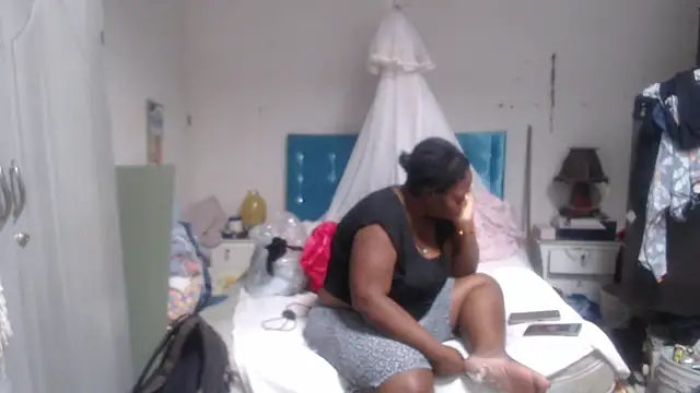 rachelexoticgirl online show from June 6, 2026, 6:57 pm