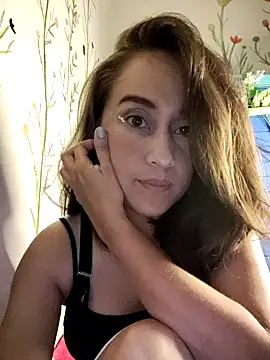 valery506 online show from October 26, 2025, 4:24 am