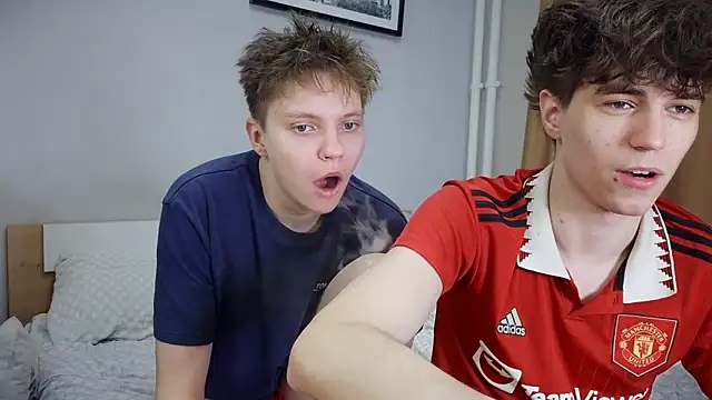 DMITRII2DMITRII online show from March 22, 2026, 9:05 pm