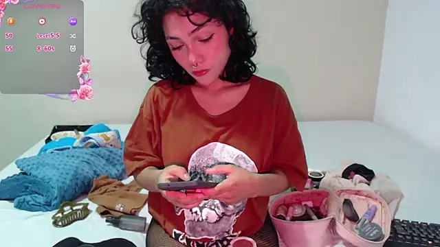 Cataleya naz online show from November 20, 2025, 12:55 am