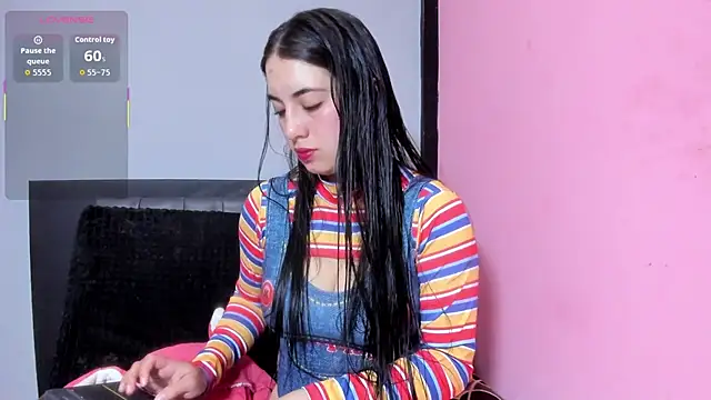 brittanyy20 online show from March 22, 2026, 9:00 am