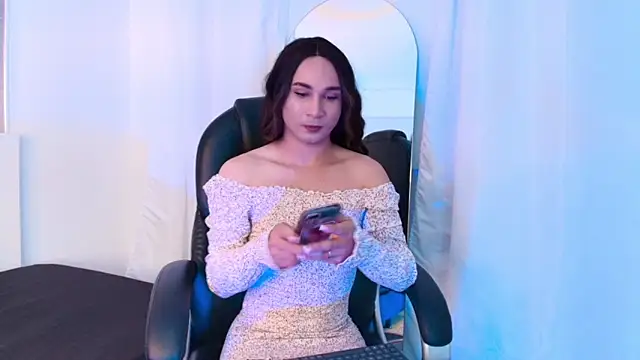 Juanita  acosta1 online show from September 29, 2025, 12:22 pm