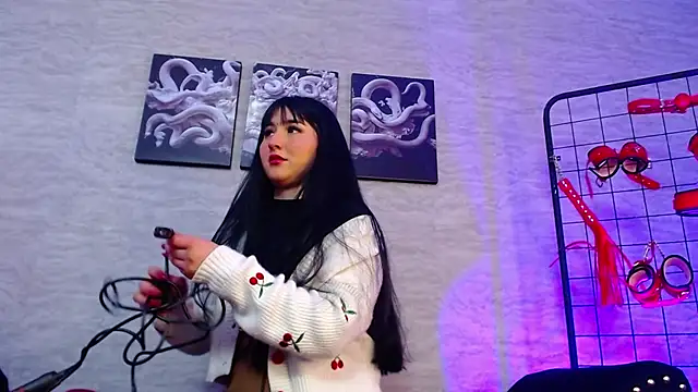 Snapshot of Daphnee-x chatting on December 16, 2025, 12:09 pm Daphnee-x online show from December 16, 2025, 12:09 pm