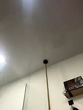 Snapshot of Daphnee-x chatting on October 22, 2025, 11:31 am Daphnee-x online show from October 22, 2025, 11:31 am