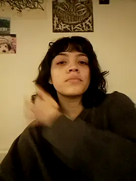  curiouskitten  online show from September 28, 2025, 4:19 am