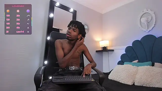 AllexJacob online show from October 16, 2025, 1:08 pm