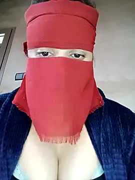 Snapshot of Sousou-24 chatting on December 14, 2025, 12:44 pm Sousou-24 online show from December 14, 2025, 12:44 pm