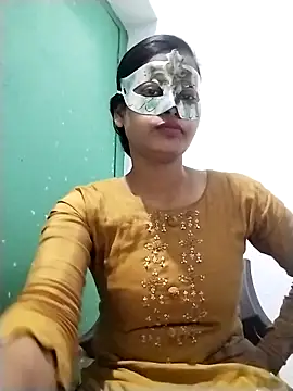 ms-naina online show from December 4, 2025, 6:40 pm