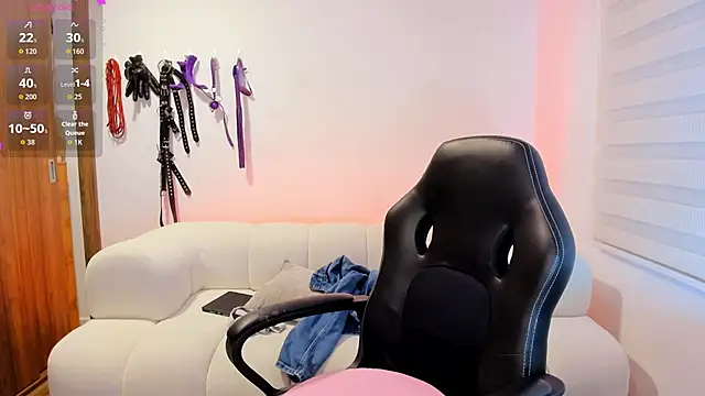 Snapshot of abu_dhabi_21 chatting on March 9, 2026, 9:35 am abu dhabi 21 online show from March 9, 2026, 9:35 am