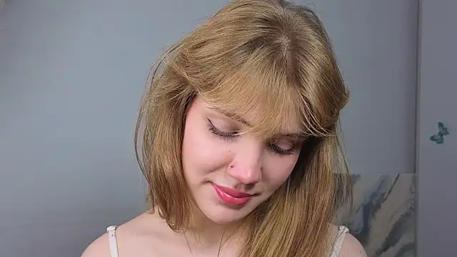 pienaple online show from September 28, 2025, 4:41 am