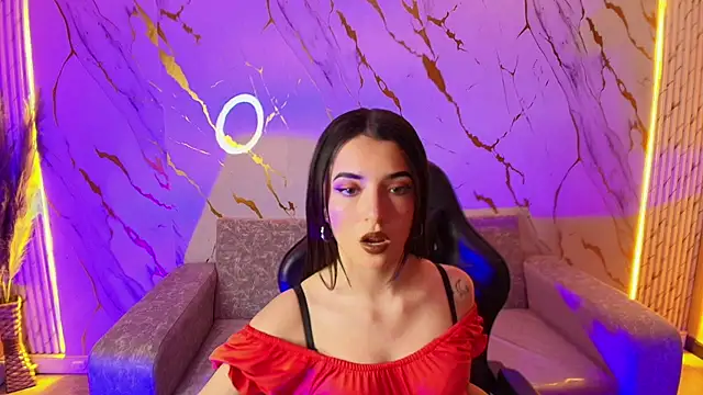 sophiadoll tf online show from September 29, 2025, 8:03 pm