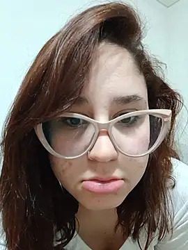 linameii online show from July 5, 2026, 4:41 am