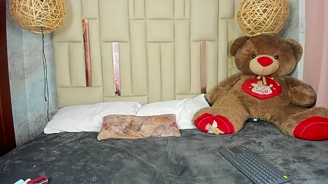 Dixiebelle online show from February 14, 2026, 1:39 am