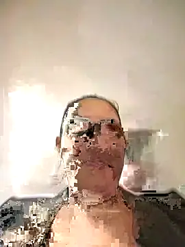 Lunita86 online show from November 5, 2025, 2:25 am