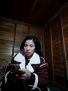 tulipsexy online show from December 2, 2025, 11:45 am