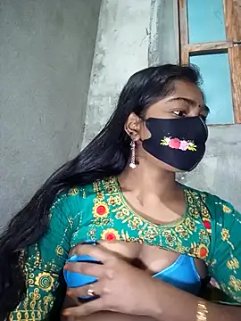 Cute Couple59 online show from February 12, 2026, 7:35 pm