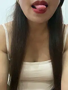 Milky-milk online show from June 15, 2026, 1:55 pm