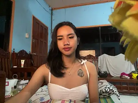 Divine Goddesss online show from September 28, 2025, 6:15 pm