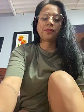 Rouus14 online show from November 1, 2025, 9:14 am