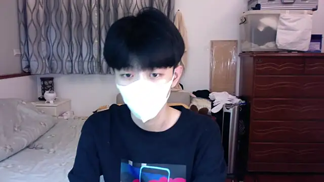 kai101010 online show from December 16, 2025, 1:48 pm