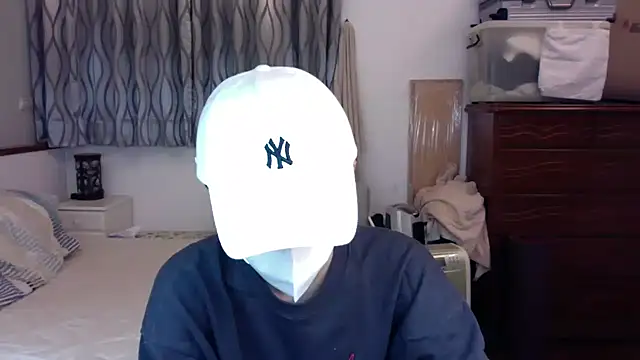 kai101010 online show from November 4, 2025, 4:00 pm