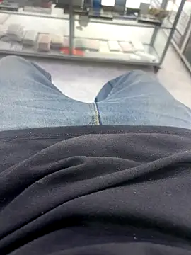 El awo  online show from October 13, 2025, 3:57 pm