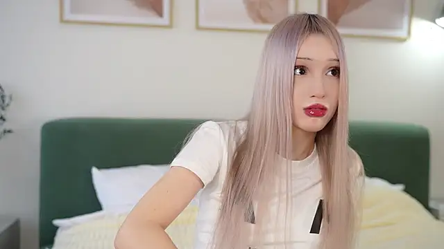 Snapshot of Laura_Obsidian chatting on October 2, 2025, 8:07 am Laura Obsidian online show from October 2, 2025, 8:07 am