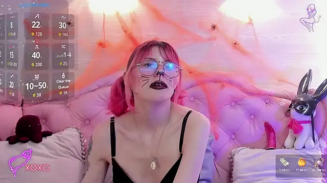 Rossiie Hunt  online show from October 17, 2025, 4:31 pm