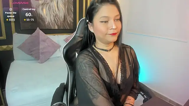 nare celebi  online show from September 30, 2025, 7:31 pm