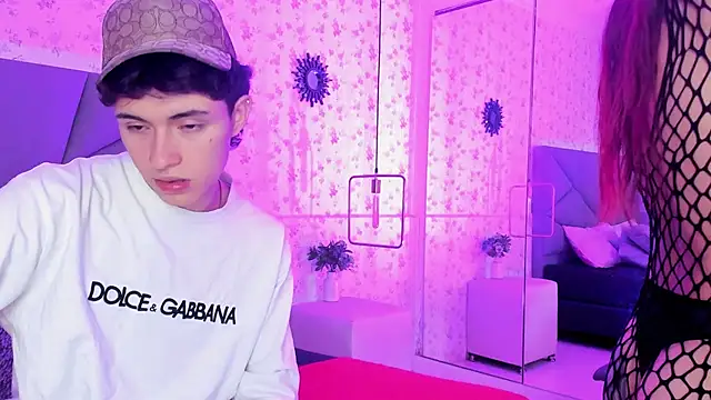 meganandtylerr19 online show from November 25, 2025, 12:05 pm