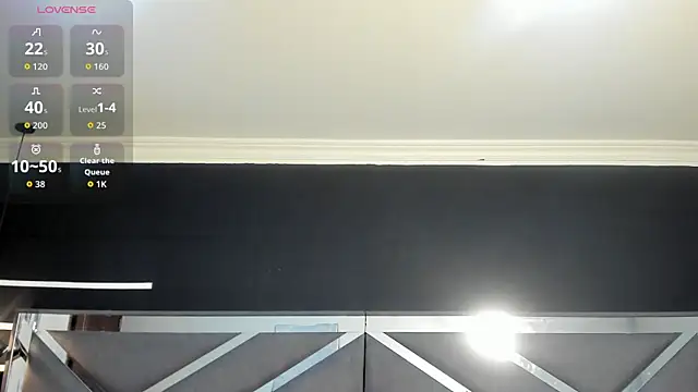 AgataThompson  online show from November 27, 2025, 7:47 pm