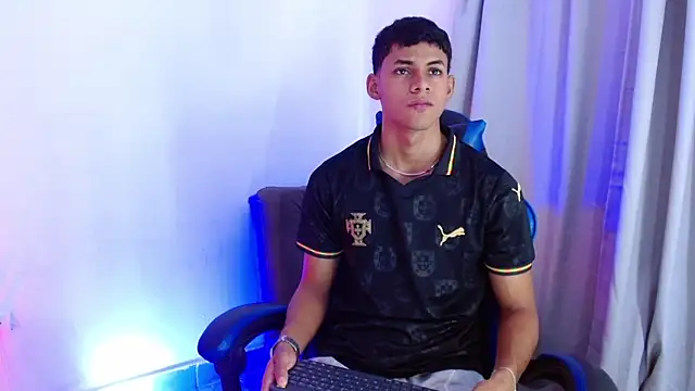 deivid bigcock1 online show from July 27, 2026, 12:28 am