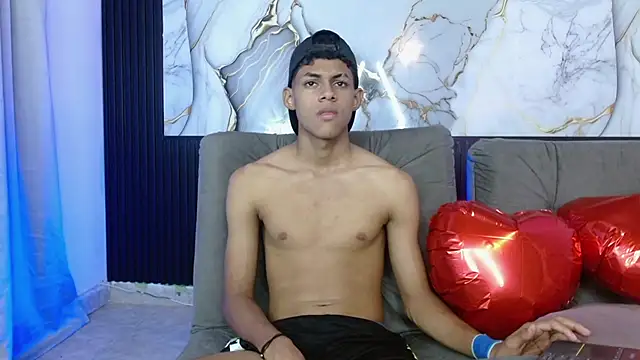 deivid bigcock1 online show from October 2, 2025, 11:19 pm