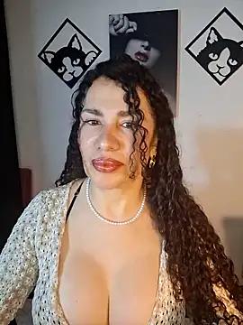Lina 444 online show from April 24, 2026, 2:24 am