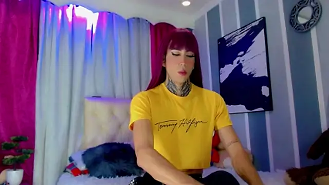 Julia Bulette1 online show from February 26, 2026, 1:05 am