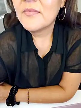 Snapshot of sw33th3art chatting on September 22, 2025, 7:20 pm sw33th3art online show from September 22, 2025, 7:20 pm