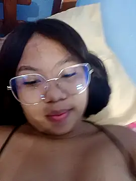 little onixx online show from September 29, 2025, 12:11 pm