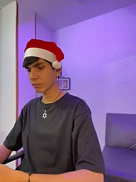 David 925  online show from December 3, 2025, 4:02 am