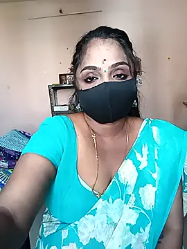 queendivya online show from May 6, 2026, 3:32 am