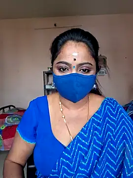 Snapshot of queendivya chatting on June 11, 2026, 5:15 am queendivya online show from June 11, 2026, 5:15 am