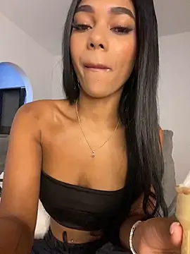 Snapshot of Savannahfisher chatting on February 17, 2026, 11:57 pm Savannahfisher online show from February 17, 2026, 11:57 pm