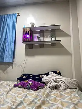 Noamilk online show from February 8, 2026, 5:49 am