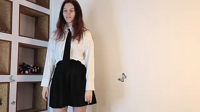 Little rosy online show from September 20, 2025, 4:17 am