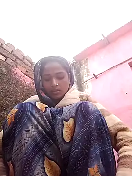 Snapshot of Hot_reshmaji chatting on February 13, 2026, 3:39 am Hot reshmaji online show from February 13, 2026, 3:39 am