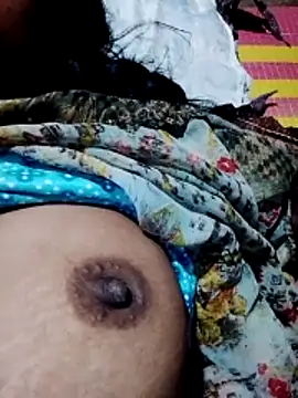 Hot reshmaji online show from October 26, 2025, 12:11 am