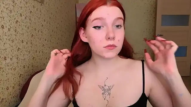Snapshot of Layla_Glam chatting on June 7, 2026, 3:06 pm Layla Glam online show from June 7, 2026, 3:06 pm